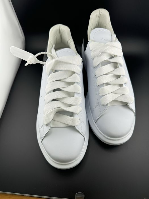 Adidasi Alexander Mcqueen, albi , model 2024