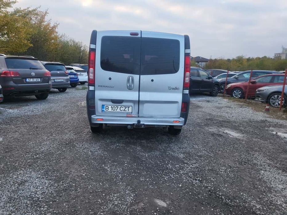 Renault Trafic 2.0 DCI,8+1,MODEL LUNG