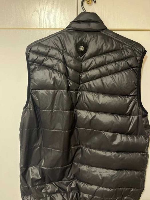 DIESEL vesta umpluta cu puf natural, marime XL