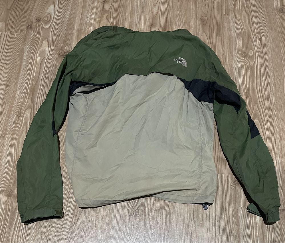 Яке The North Face Ветровка
