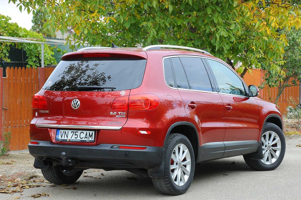 VW Tiguan 2014 2.0D 140 CP E5 6 trepte Clima Navi Xenon LED Proprietar