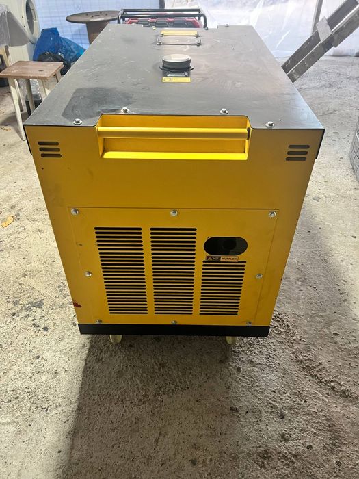 Dvijok sotiladi zaril genirator,продается срочно движок генераторы