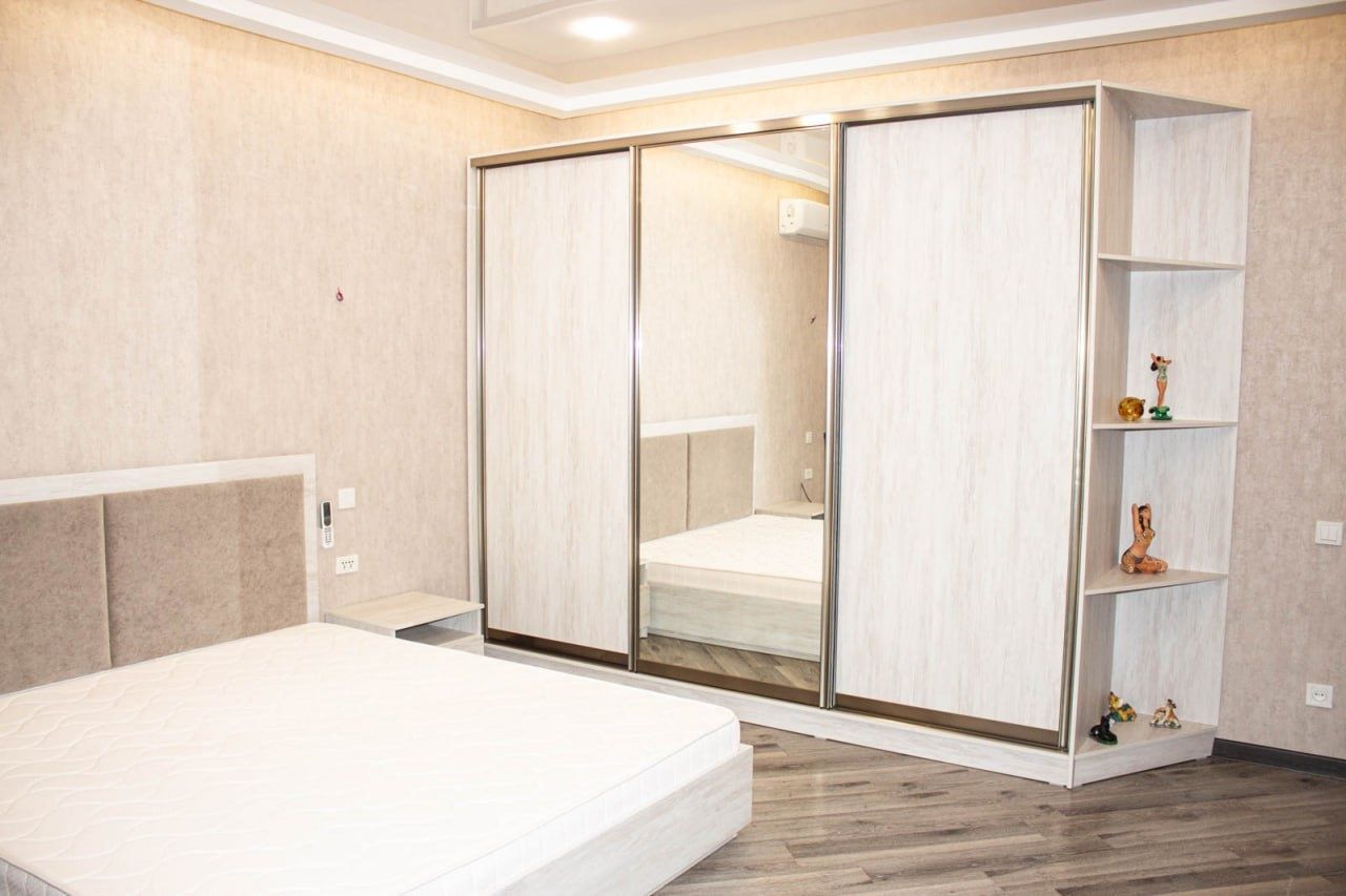 срочно сдается нежилое офис 120м2 4-комн метро буюк ипак йули