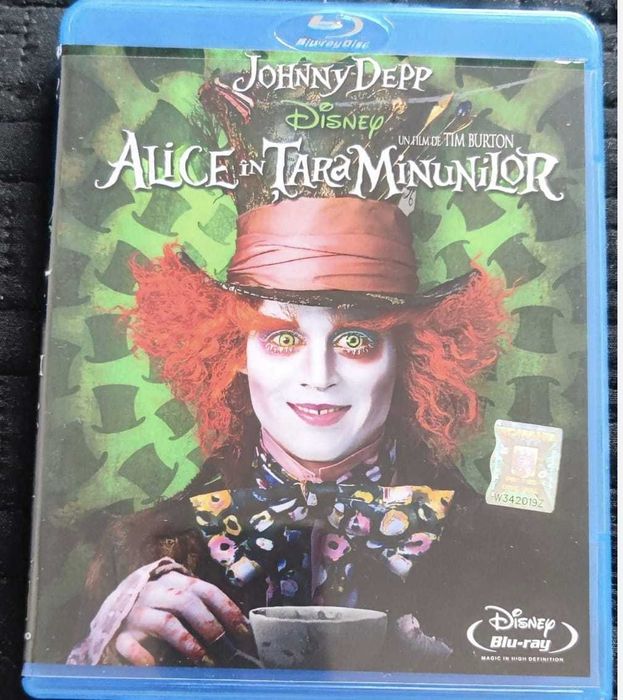 Film blu ray Alice in Tara Minunilor (Alice in Wonderland) 2010 romana