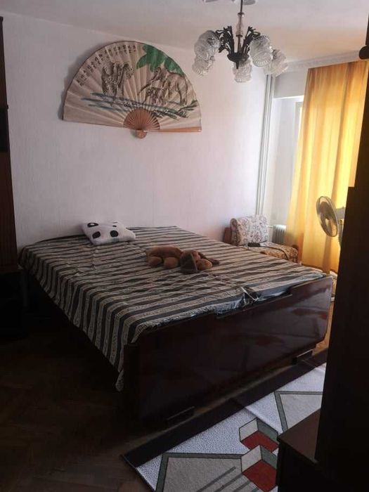 Дава се под наем Двустаен апартамент в Бургас, Славейков - 64 кв.м за 306 € - Снимка #2