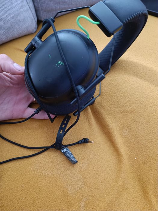Vând casti gaming Razer