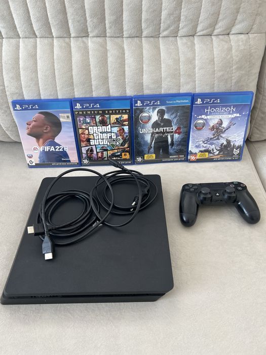PlayStation 4 slim 500гб