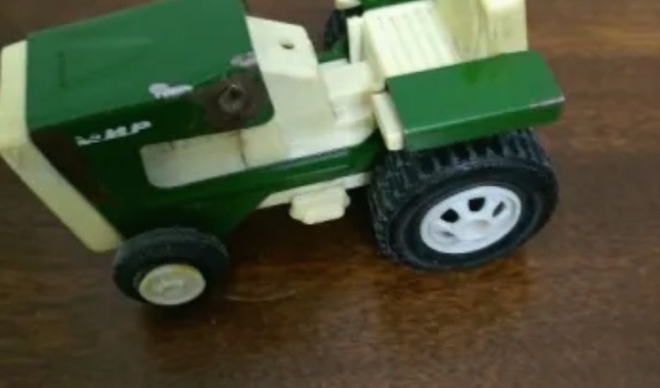 Стари детски играчки.