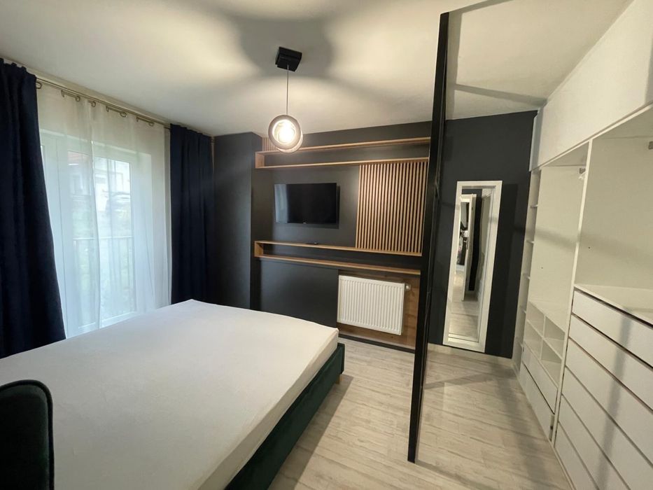 Inchiriez apartament 3 camere Floresti