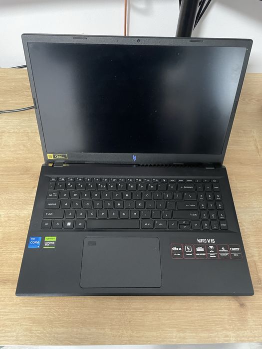 Laptop Acer Nitro v15