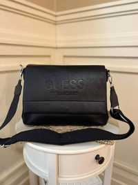 Gentuța guess 31 cm 
5 
90 lei