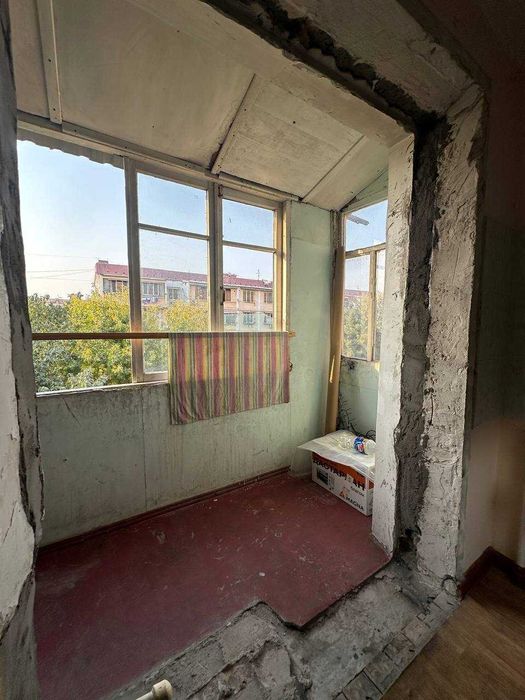 Продам квартиру 1/4/4 Ориентир : Парк Фуркат, Электроопарат