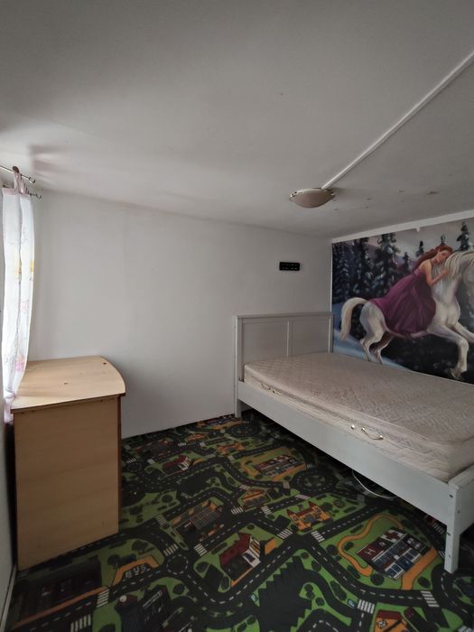 Camere de închiriat