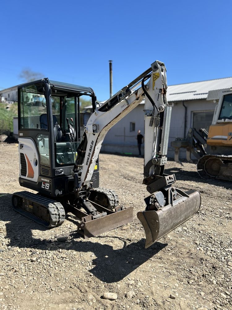 Mini excavator Bobcat E19 2019 1200 ore Tva inclus