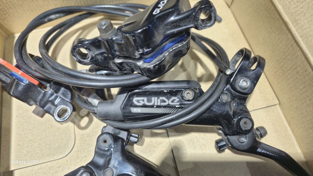 Frane hidraulice Sram Guide RS 4 pistoane