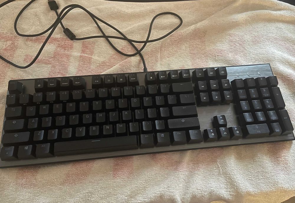 Механична клавиатура Cooler Master CK550 v2, brown switches
