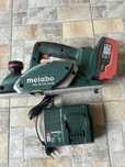 Metabo rindea cu acumulator