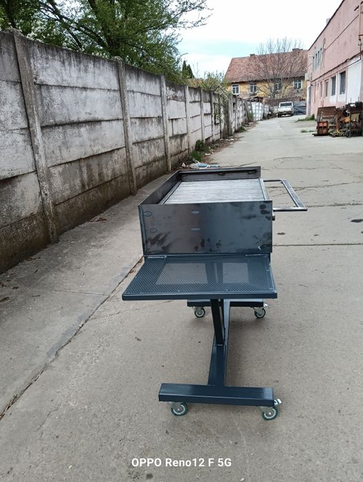 De vânzare grătar