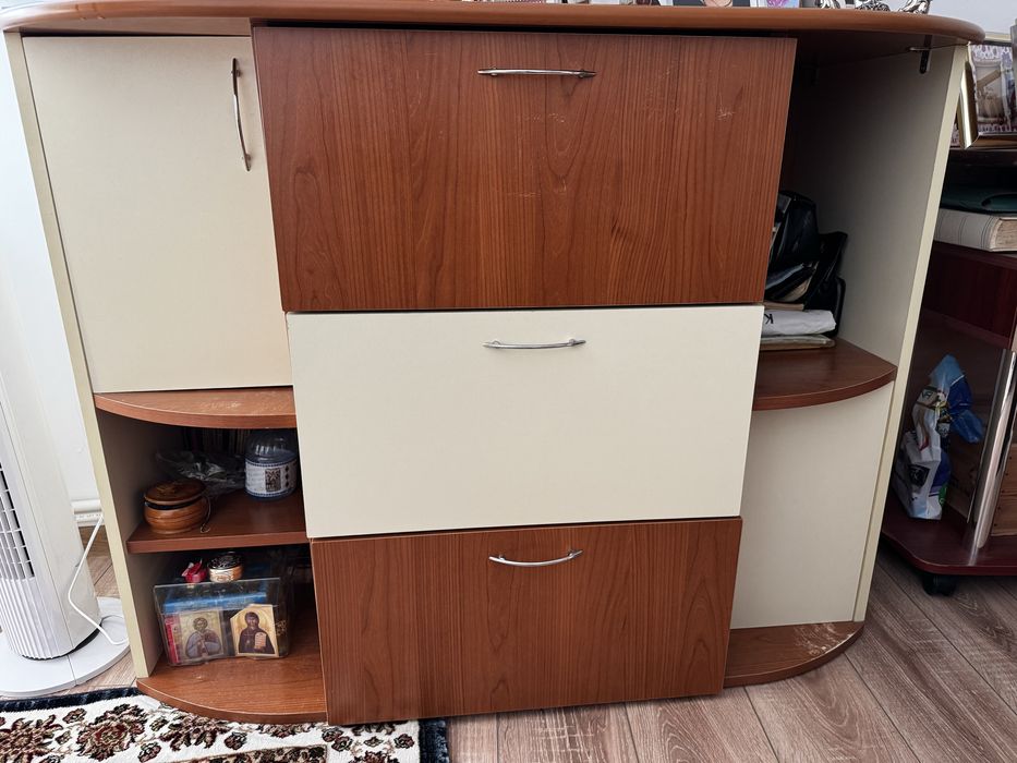 Mobila dormitor Super Calitate: Sifonier.Comoda.