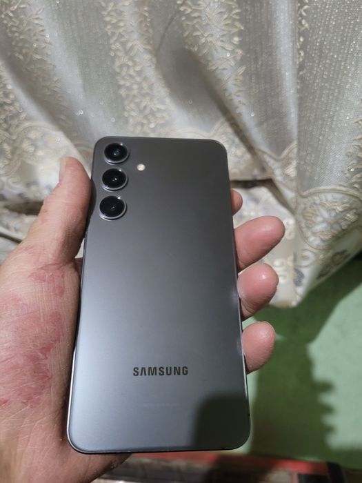 Samsung  sotiladi