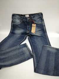 Tommy Hilfiger нови дънки,размер 28/34,оригинал,на последната снимка в