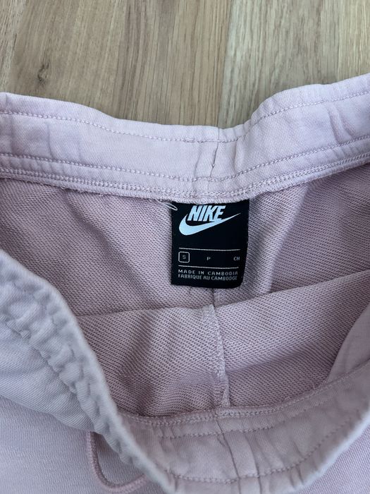Къси панталони Nike