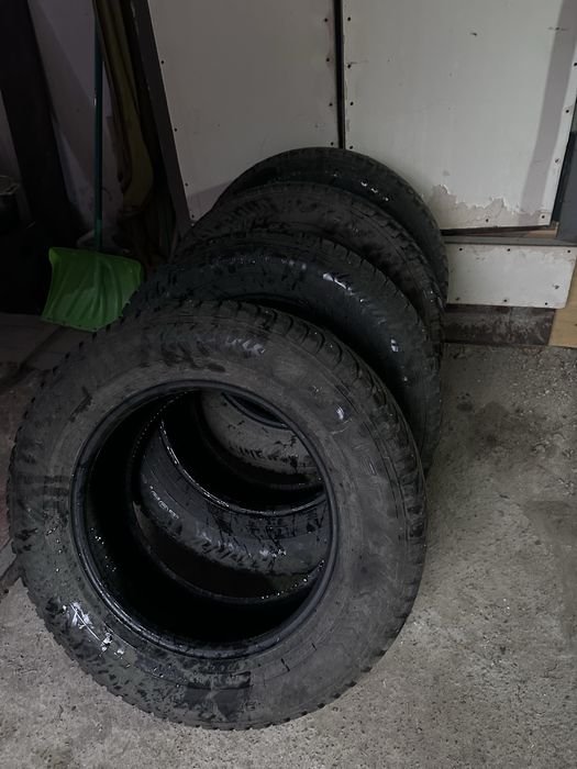 Продам резину R18