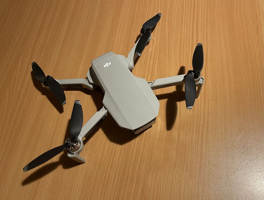 DJI Mavic Mini Fly More Combo