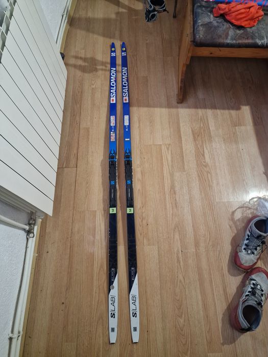 Ски щеки обувки за ски бягане.