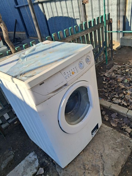 Отдам даром. Стиральная машина Zanussi