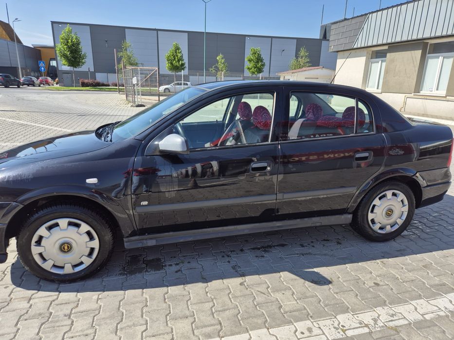 Opel Astra G berlina
