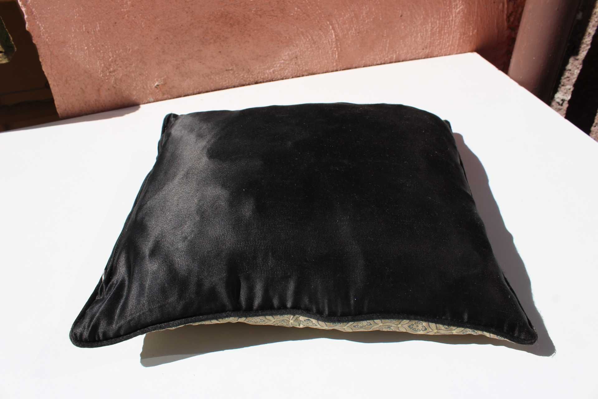 Piesa colectie perina matase cusuta manual CHINA, prima parte secol 20