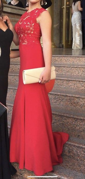 Официална  бална рокля.