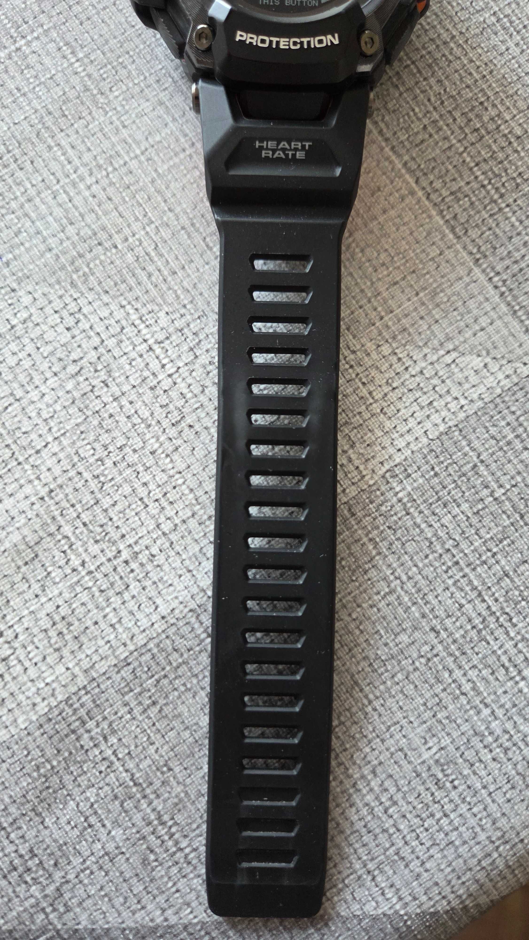 Casio G-Shock G-Squad GBD-H2000-1AER с гаранция