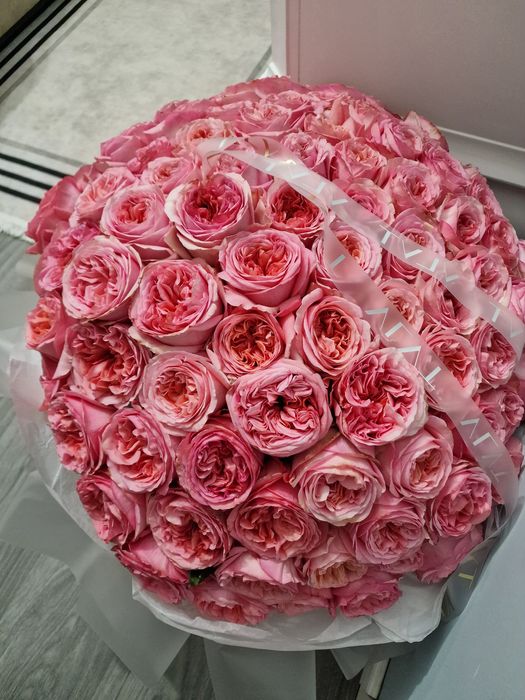 Продам 101 розу, свежие, очень большой красивый букет