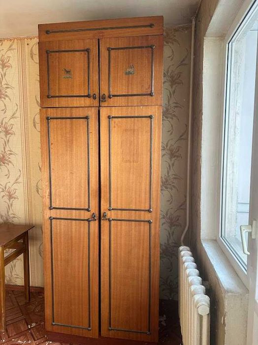 б/у шифонер, в хорошем состоянии