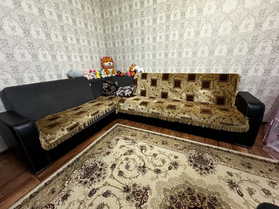 Угловой раскладной диван