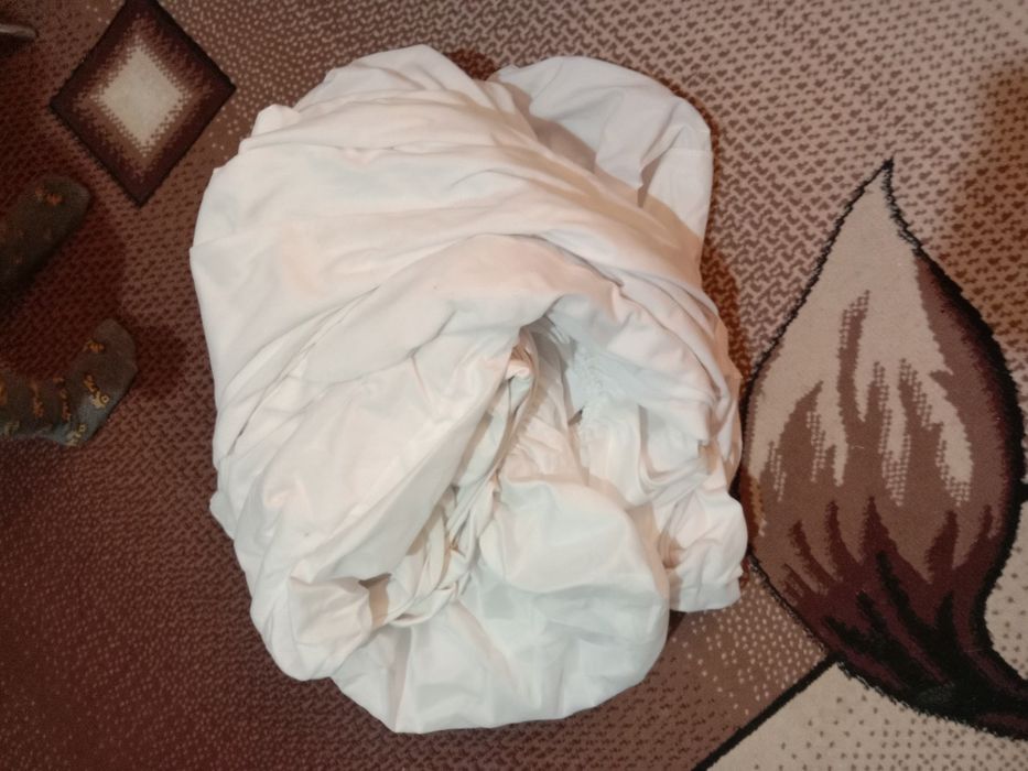 Продаю 2 наматрасника непромокаемые односпальные