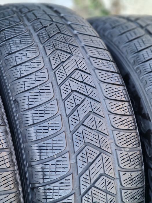 235 65 17 Pirelli
