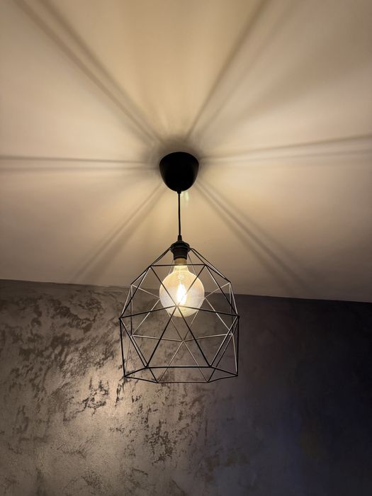 Lustra moderna + Bec ( plafoniera )