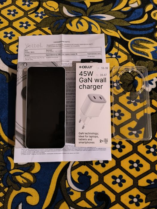 Продава,бартерНовNothing Phone 3(a) Pro 5G