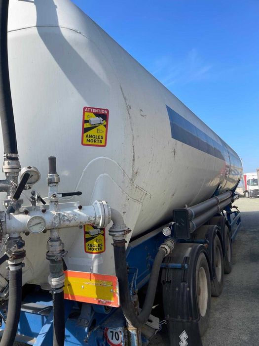Semiremorcă cisternă SILO SPITZER Eurovrac 60MC  SK2760CAL