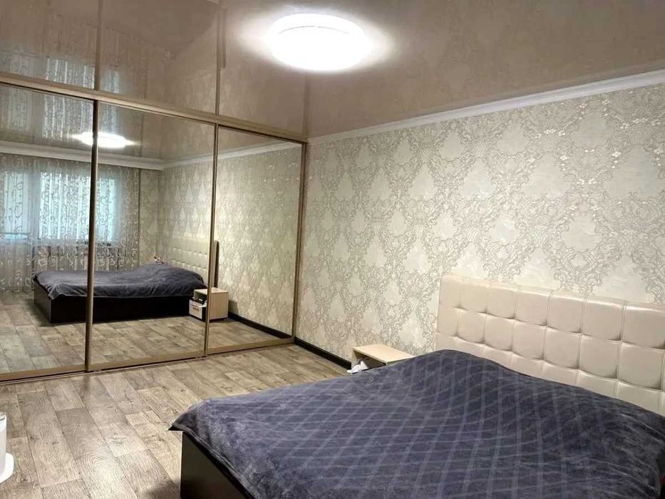 Двустаен имот в кв.Света Троица