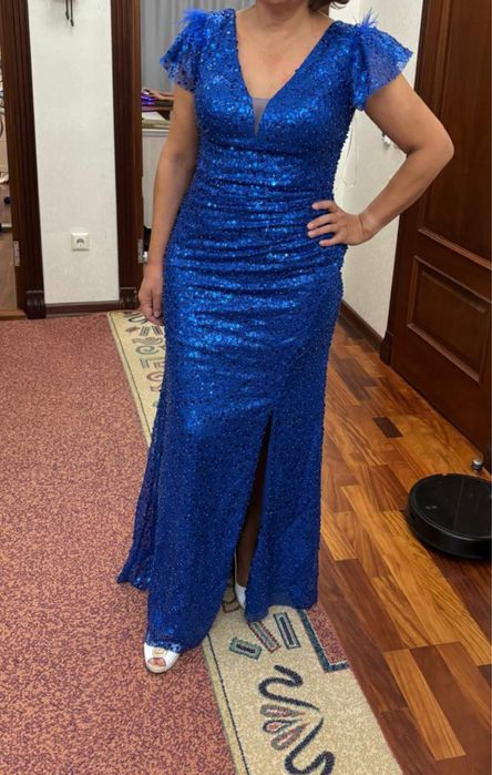 Вечернее платье