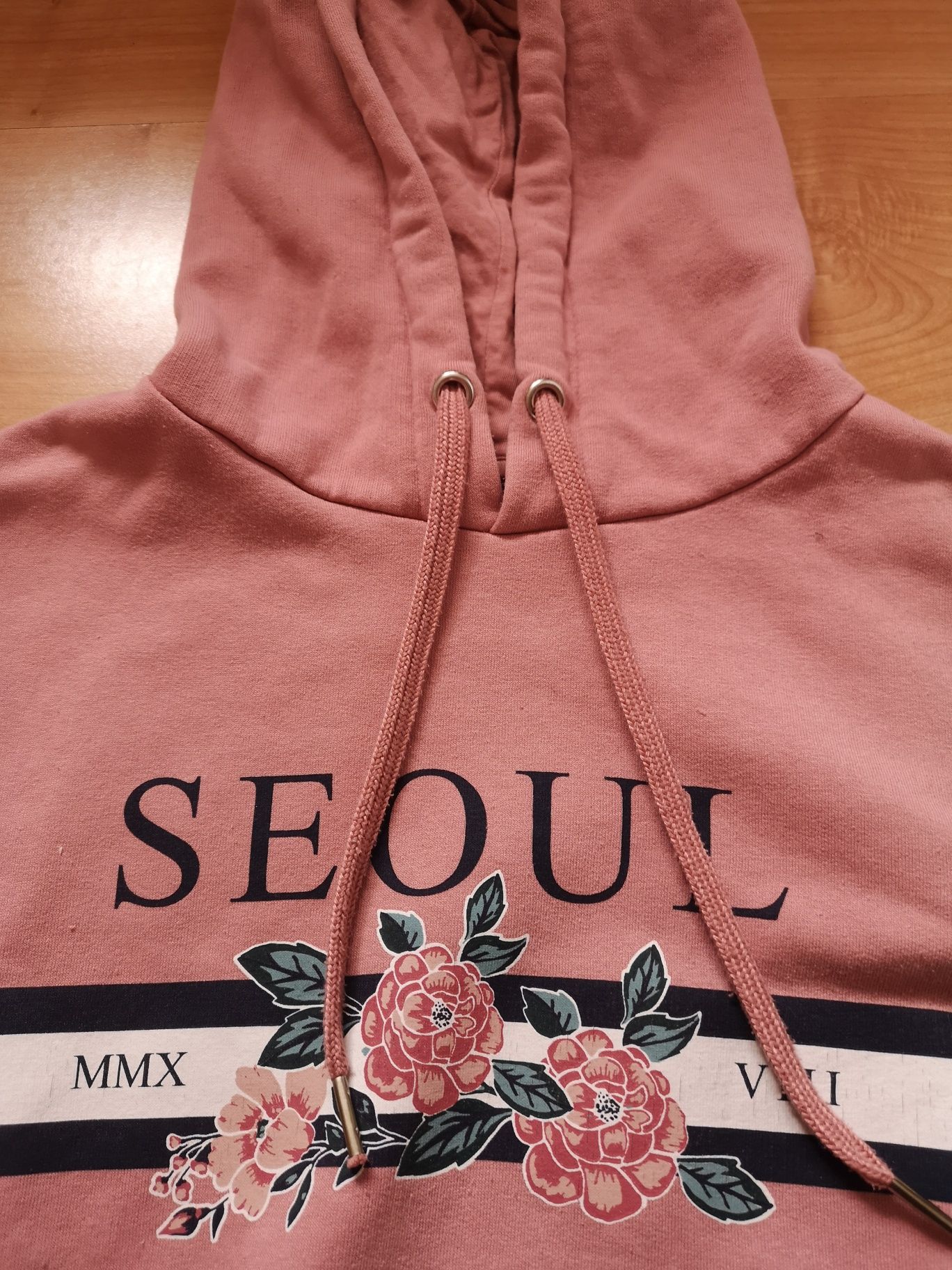 Дамски суитшъри на H&M за момиче