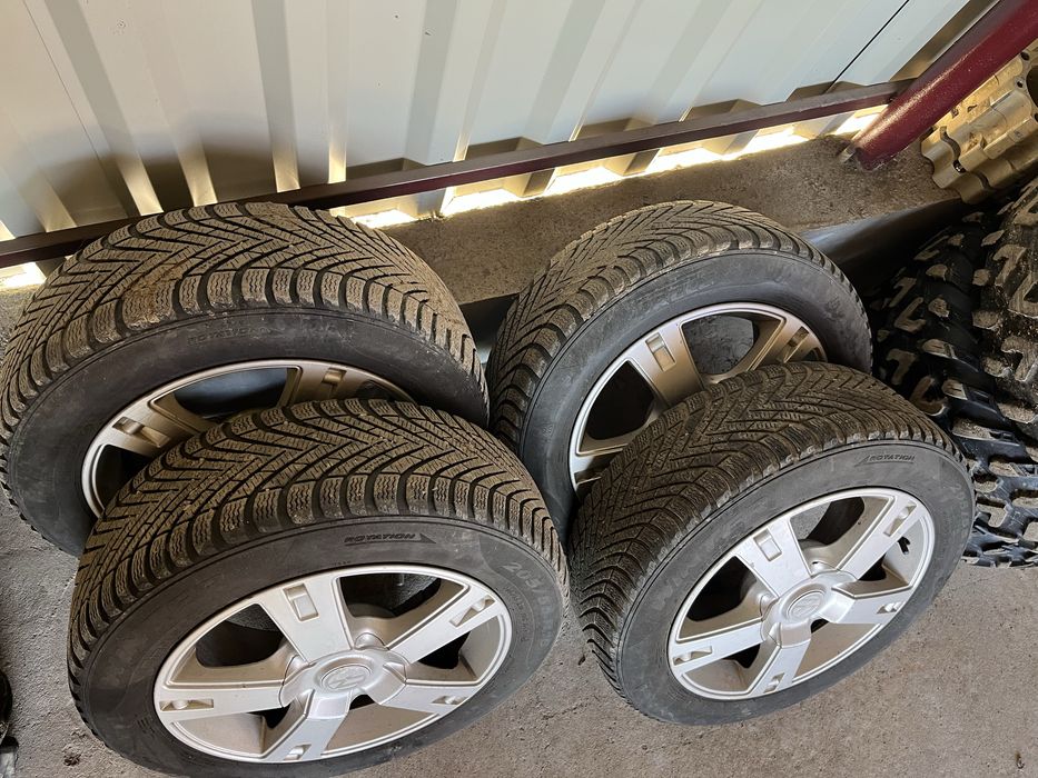 Jante aliaj R16 cu anvelope 205/55/16 de iarna 5x112 gama vag