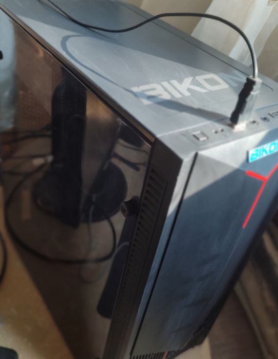 Продам компьютер Срочно