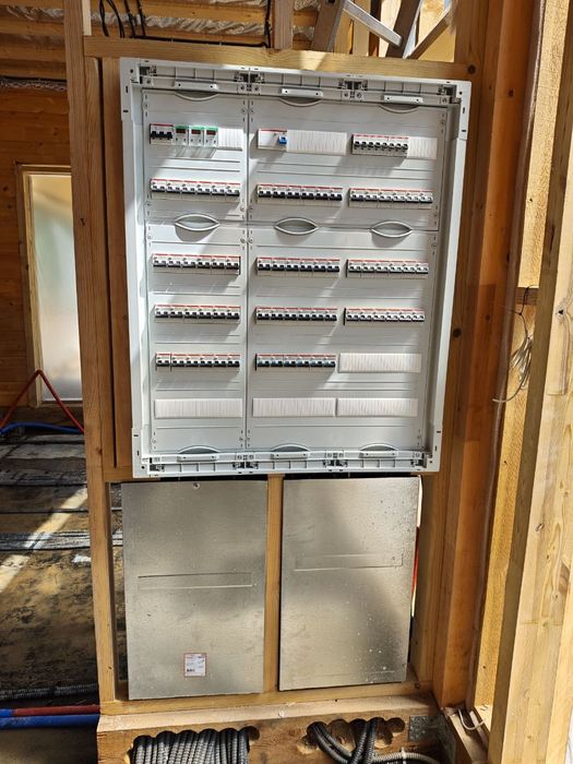 Профессиональное Электромонтаж