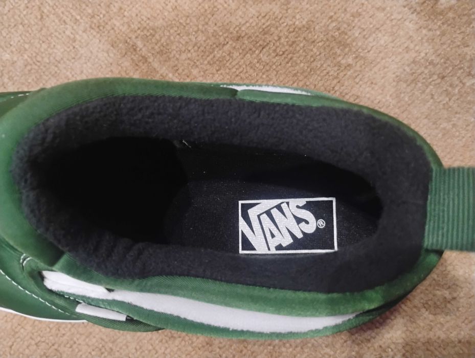 Чисто нови оригинални мъжки маратонки Vans 44 ти номер Зелени