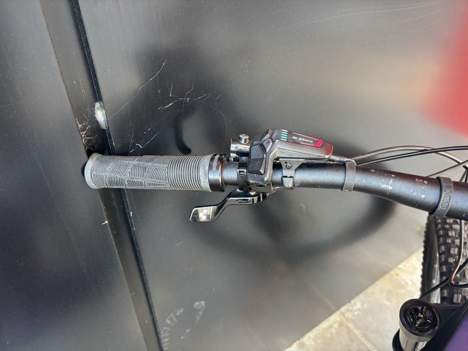 Електрически карбонов велосипед Cube Stereo 27.5 цола